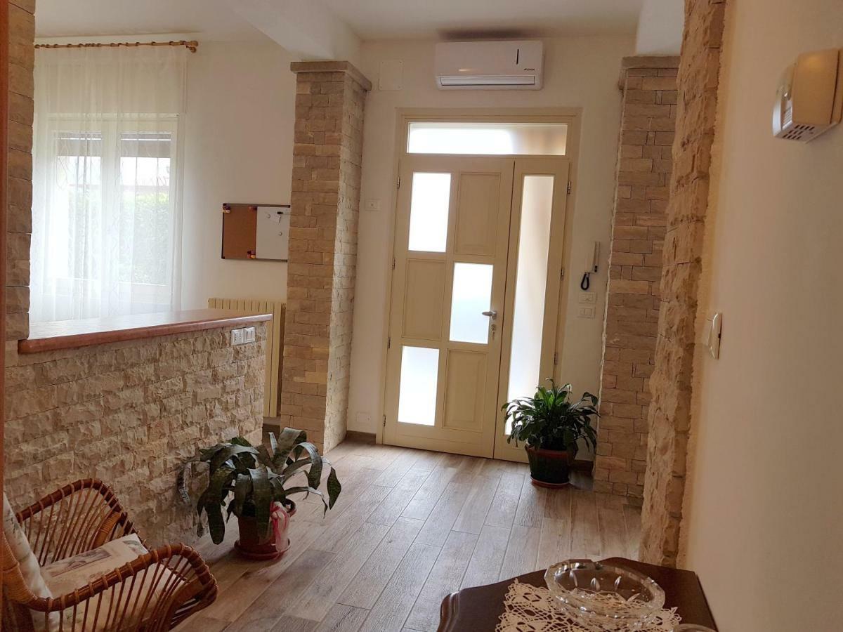 A Casa Di Clementina Apartment Raffa Bagian luar foto